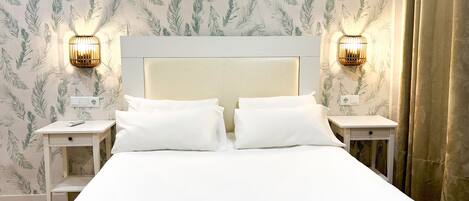 Comfort Quadruple Room, 2 Bedrooms (cama de matrimonio y dos individuales)