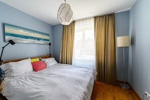 3 Schlafzimmer, BĂŒgeleisen/BĂŒgelbrett, kostenloses WLAN, BettwĂ€sche