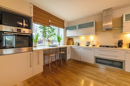 ✮Detached Holiday Home ♥40inSmartTV♨Barbecue▨Garden and Parking✮