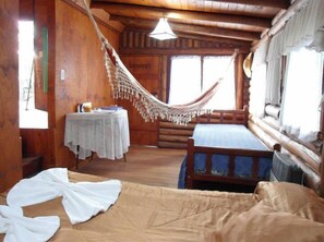 Down duvets, individually decorated, individually furnished, free WiFi - Cabañas Manamar (Villa Gesell)