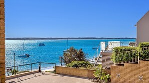 Property grounds - Kiah 8, 53 Victoria Parade - Stunning water views, Wifi & Air Con (Nelson Bay)