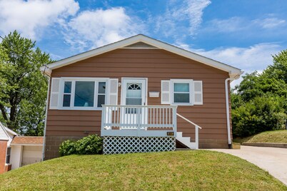 3 bedroom ERIE-sistable home!
