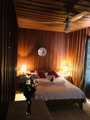 Seprai premium, selimut bulu angsa, dan tempat tidur Tempur-Pendic