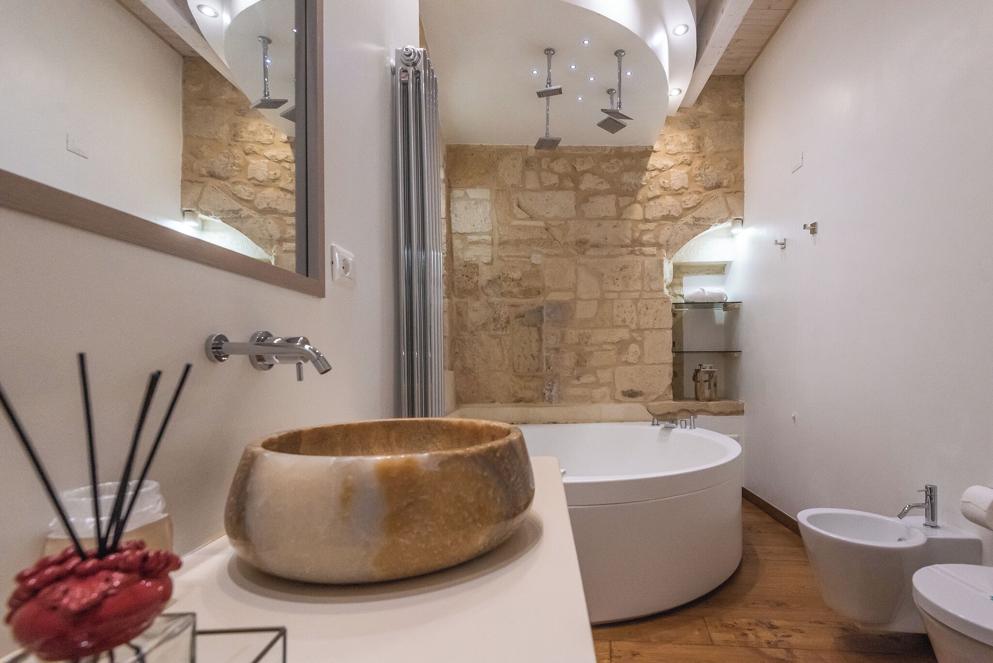 Junior Studio Suite | Bathroom