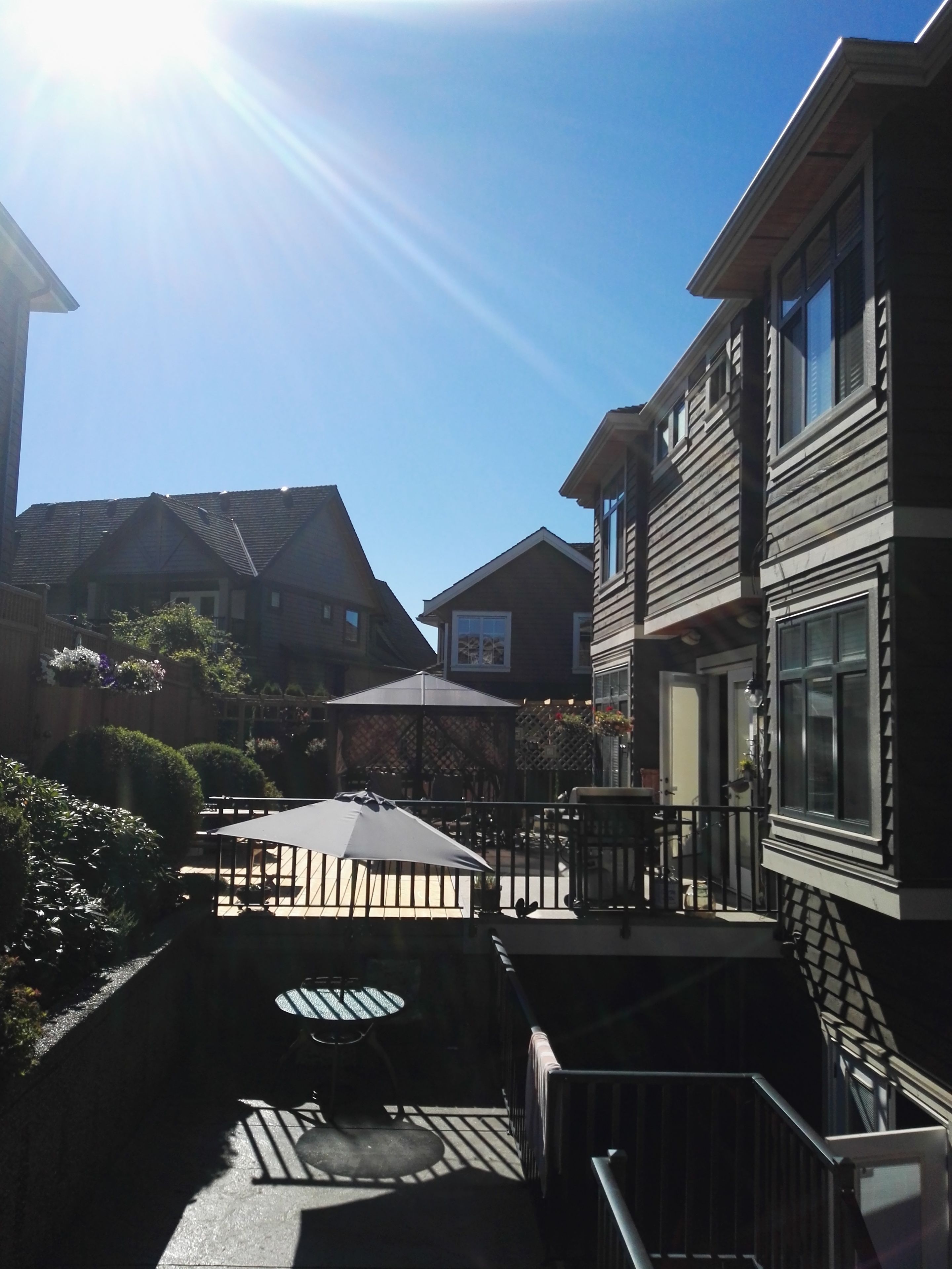 Club Suite | Courtyard