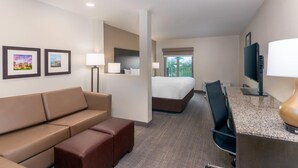 Room - Coral Pointe Sarasota, an Ascend Collection Hotel (Sarasota)