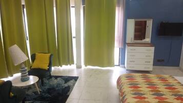 2 bedrooms