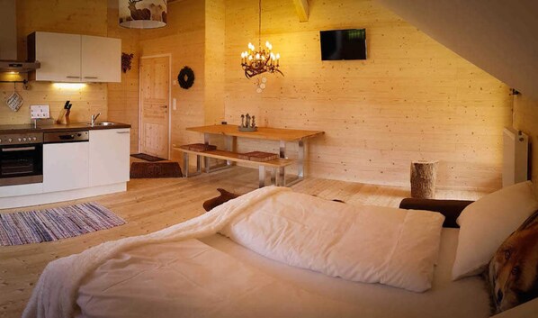 2 habitaciones, escritorio, wifi y ropa de cama 