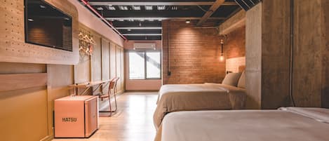 Hypo-allergenic bedding, down duvets, pillow-top beds, minibar