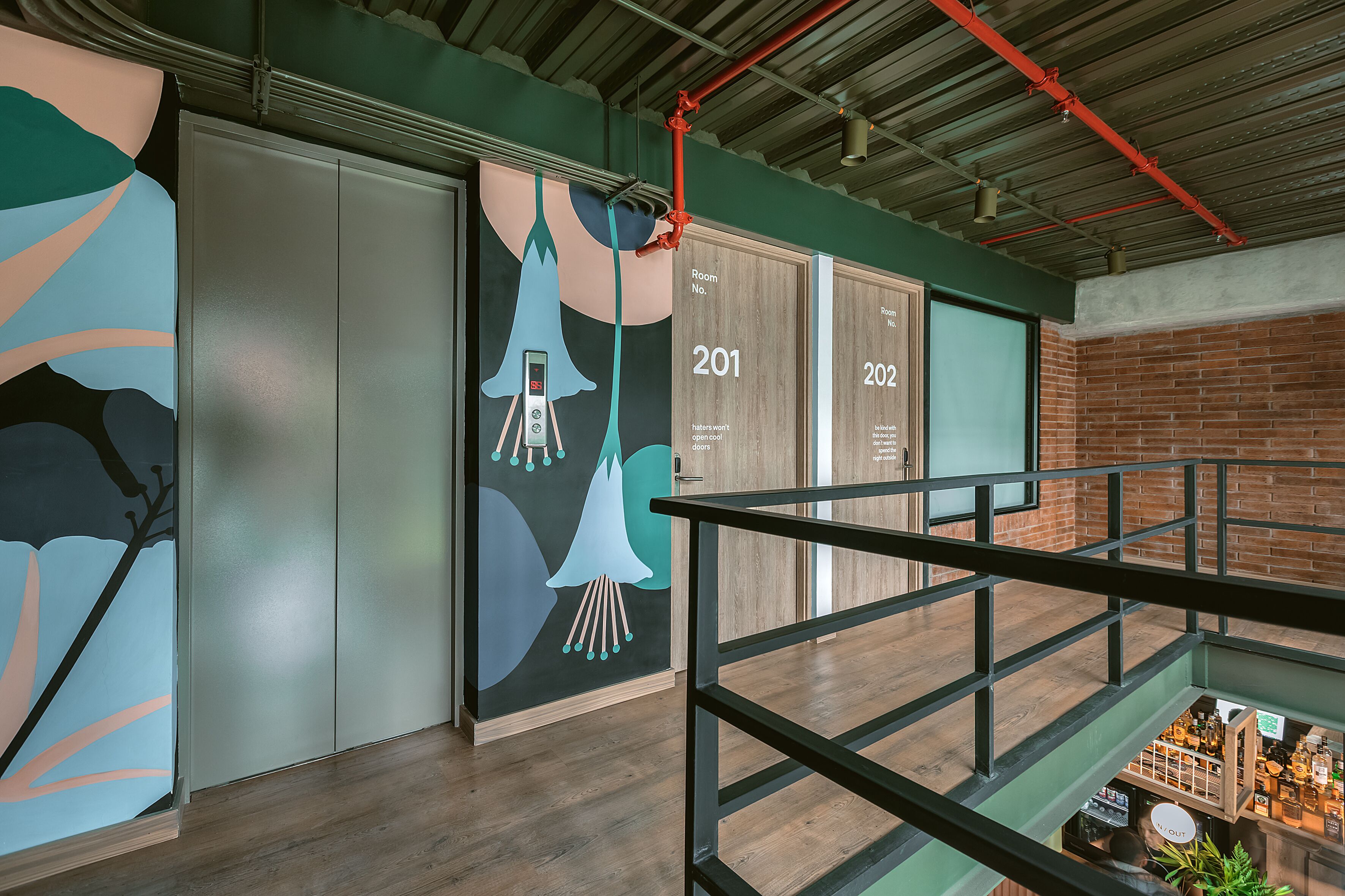 1 bedroom, hypo-allergenic bedding, down duvets, pillow-top beds