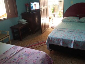 Iron/ironing board, free WiFi, bed sheets - Recanto Ana Cajueiro (Santarém)