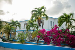 Entrada de la propiedad
