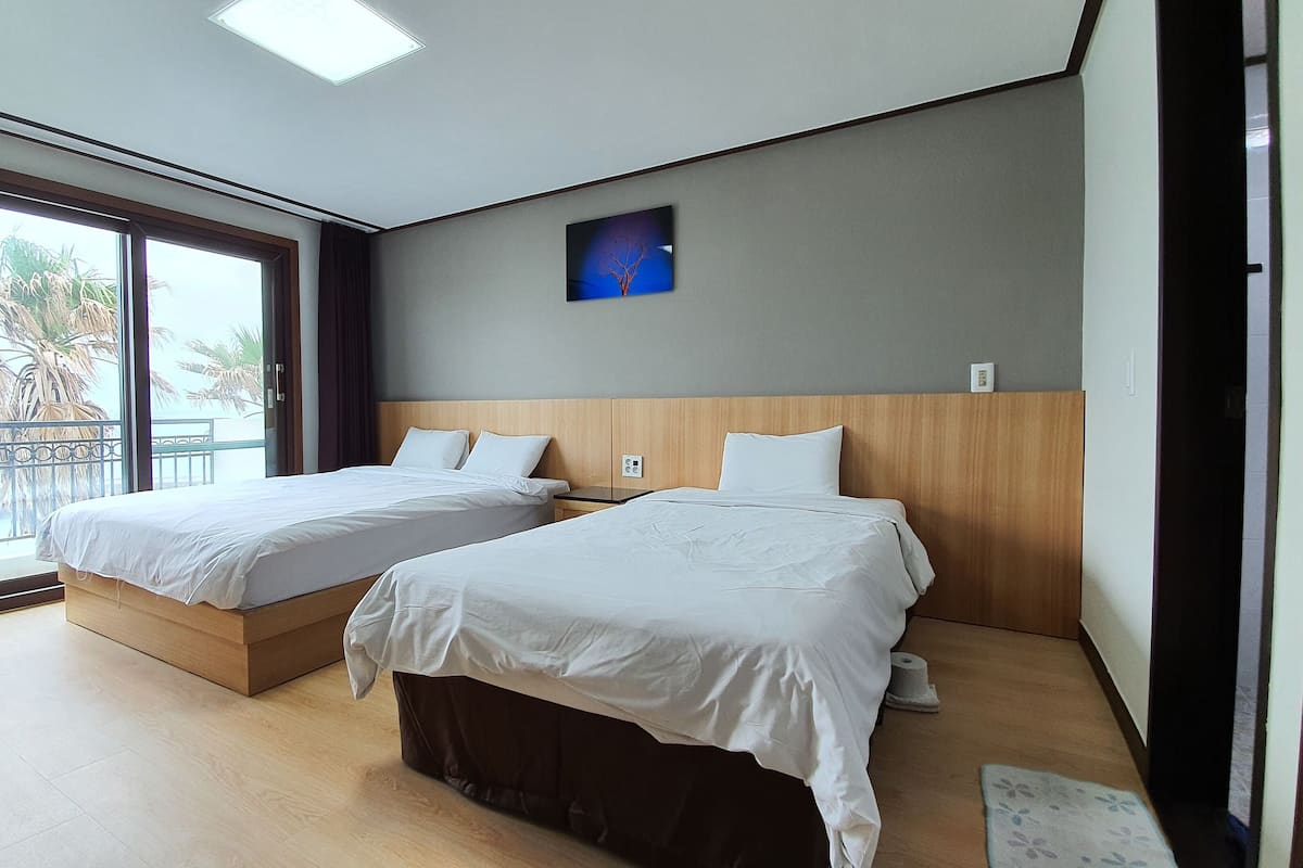 Habitación, 2 habitaciones (25 PY) | Wifi gratis