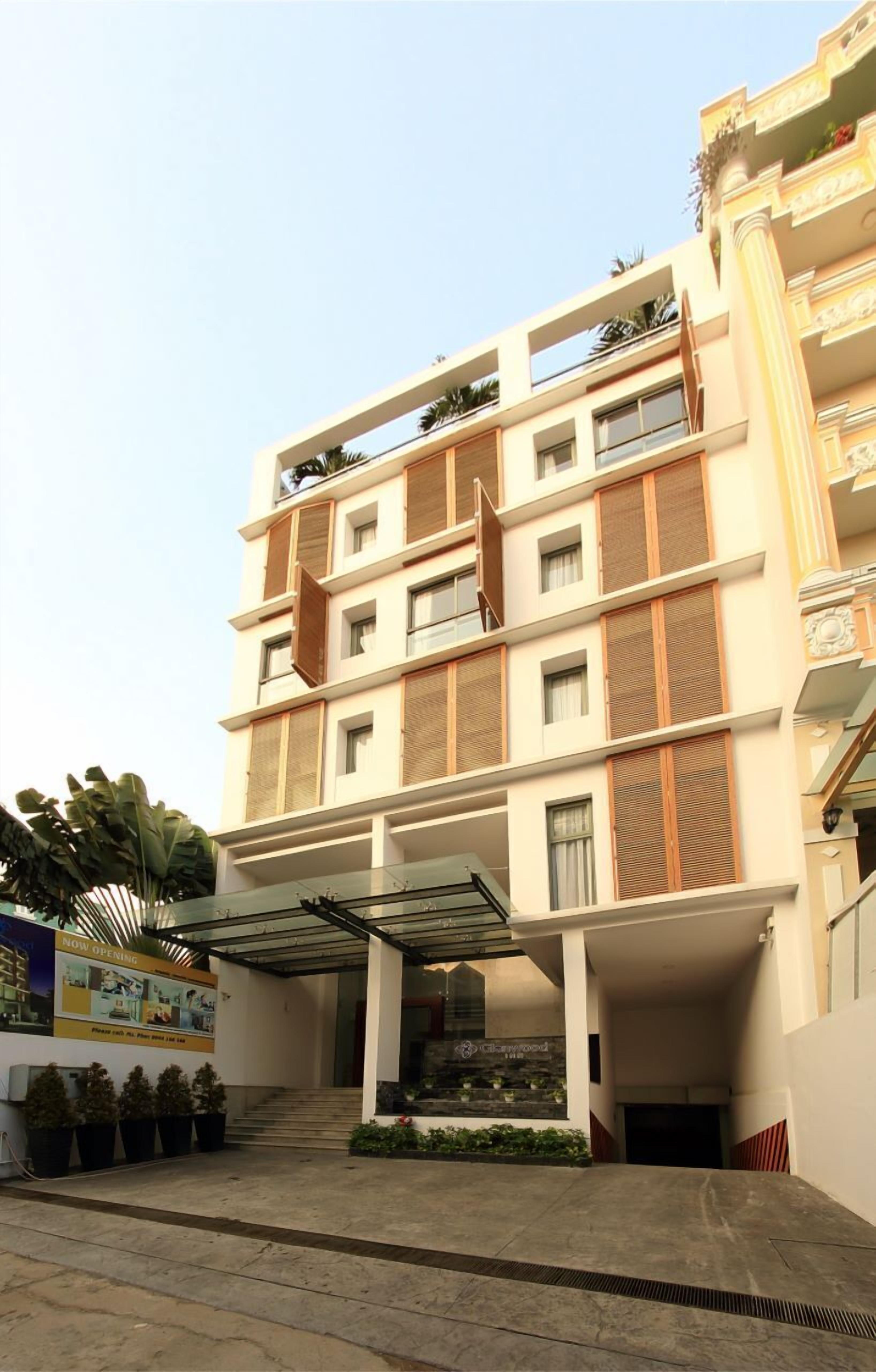 Mặt tiền nơi lưu trú