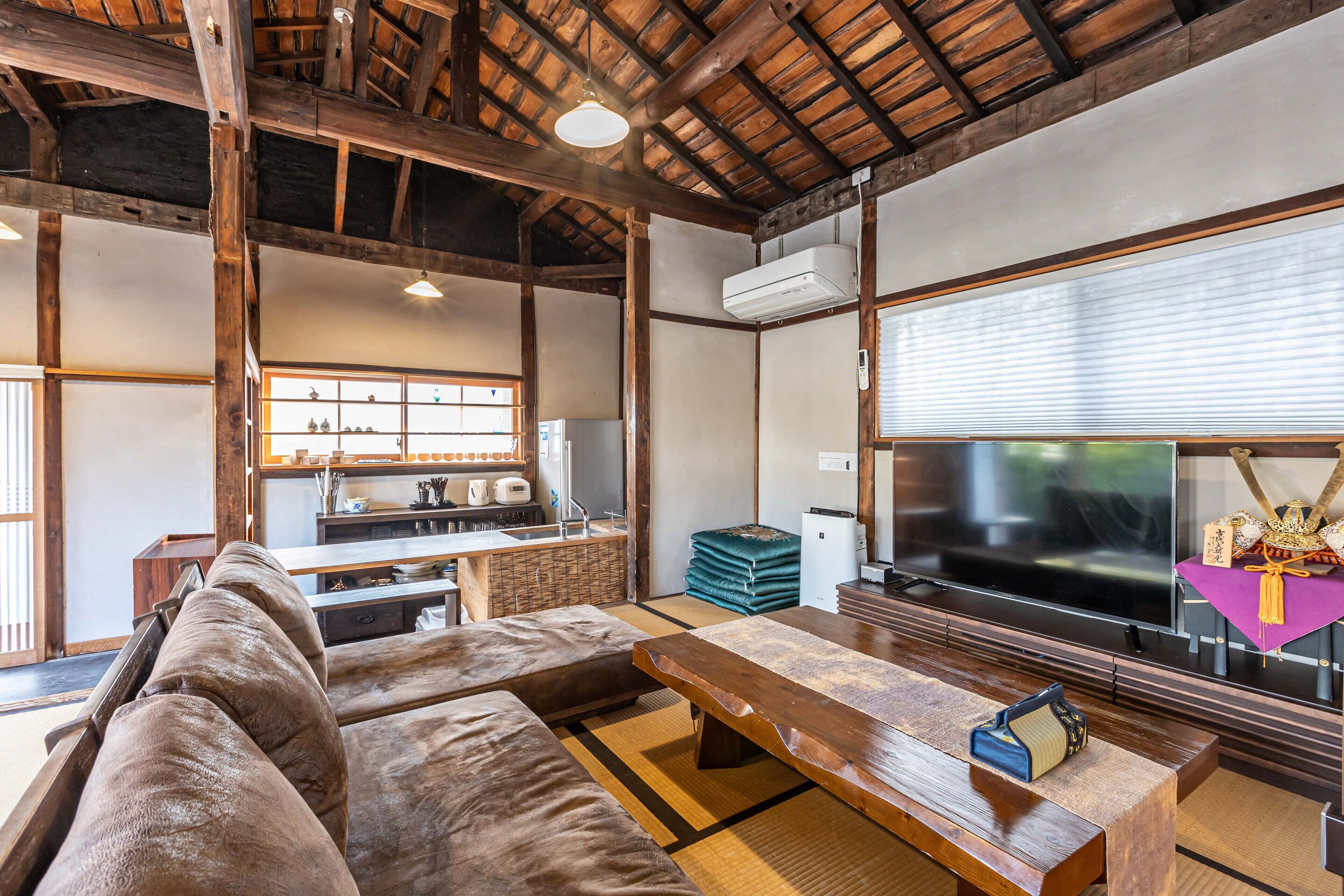 Casa | Área de sala de estar | Televisión de pantalla plana 