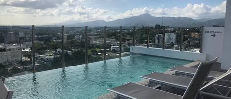 Alberca al aire libre