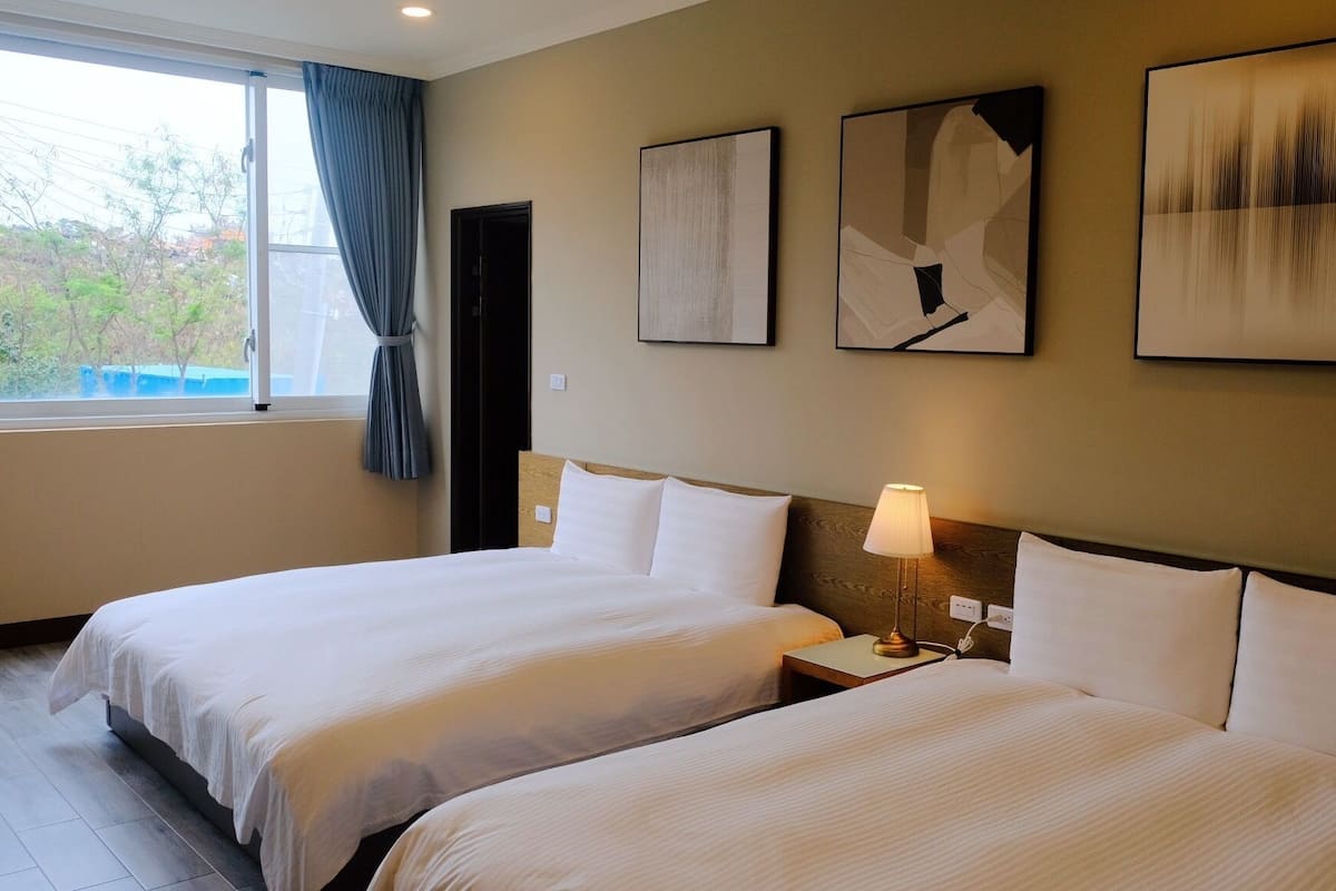 Standard Quadruple Room | Down duvets, free WiFi