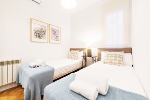 2 Schlafzimmer, Bügeleisen/Bügelbrett, WLAN, Bettwäsche