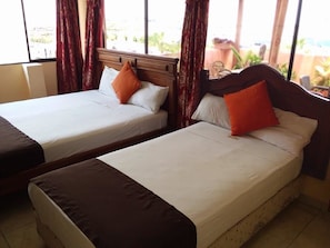 Iron/ironing board, free WiFi, bed sheets