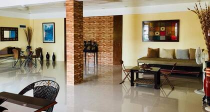 Evangeline Garden and Lodge