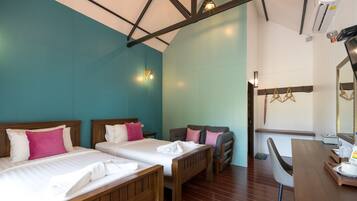 Deluxe Room | Individually decorated, desk, blackout curtains, free WiFi