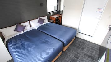 Twin Room, Non Smoking | Desk, iron/ironing board, free WiFi, bed sheets