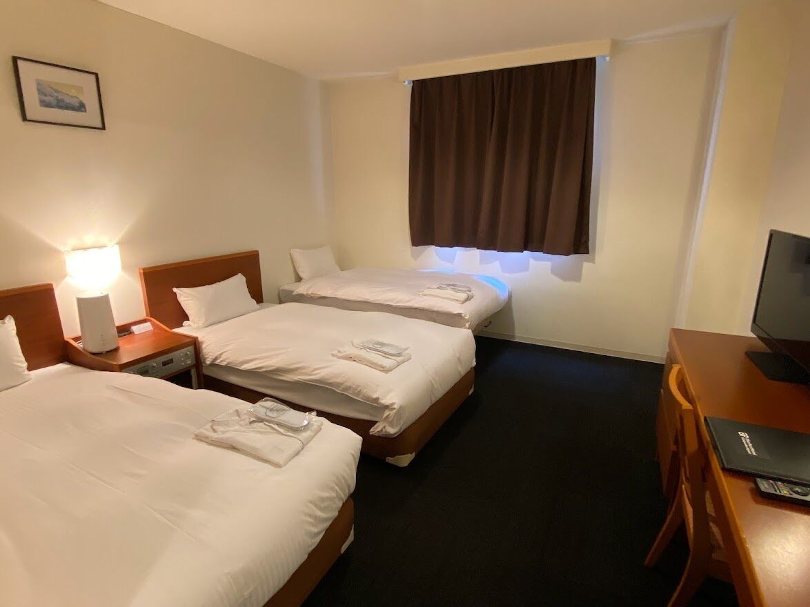 triple room, smoking | 1 bedroom, iron/ironing board, free wifi