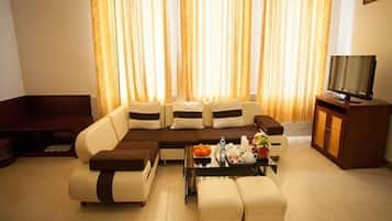 Room (VIP) | Ruang tamu | TV Pintar