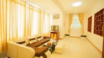 ๋ฃธ (VIP) | ๊ฑฐ์ค