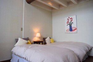2 habitaciones, sistema de insonorización, wifi gratis y ropa de cama 