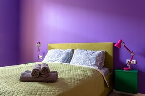 2 bedrooms, individually decorated, desk, laptop workspace