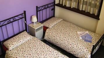 Double or Twin Room | Desk, WiFi (free), bed sheets