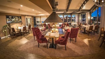 Petit déjeuner buffet compris tous les jours