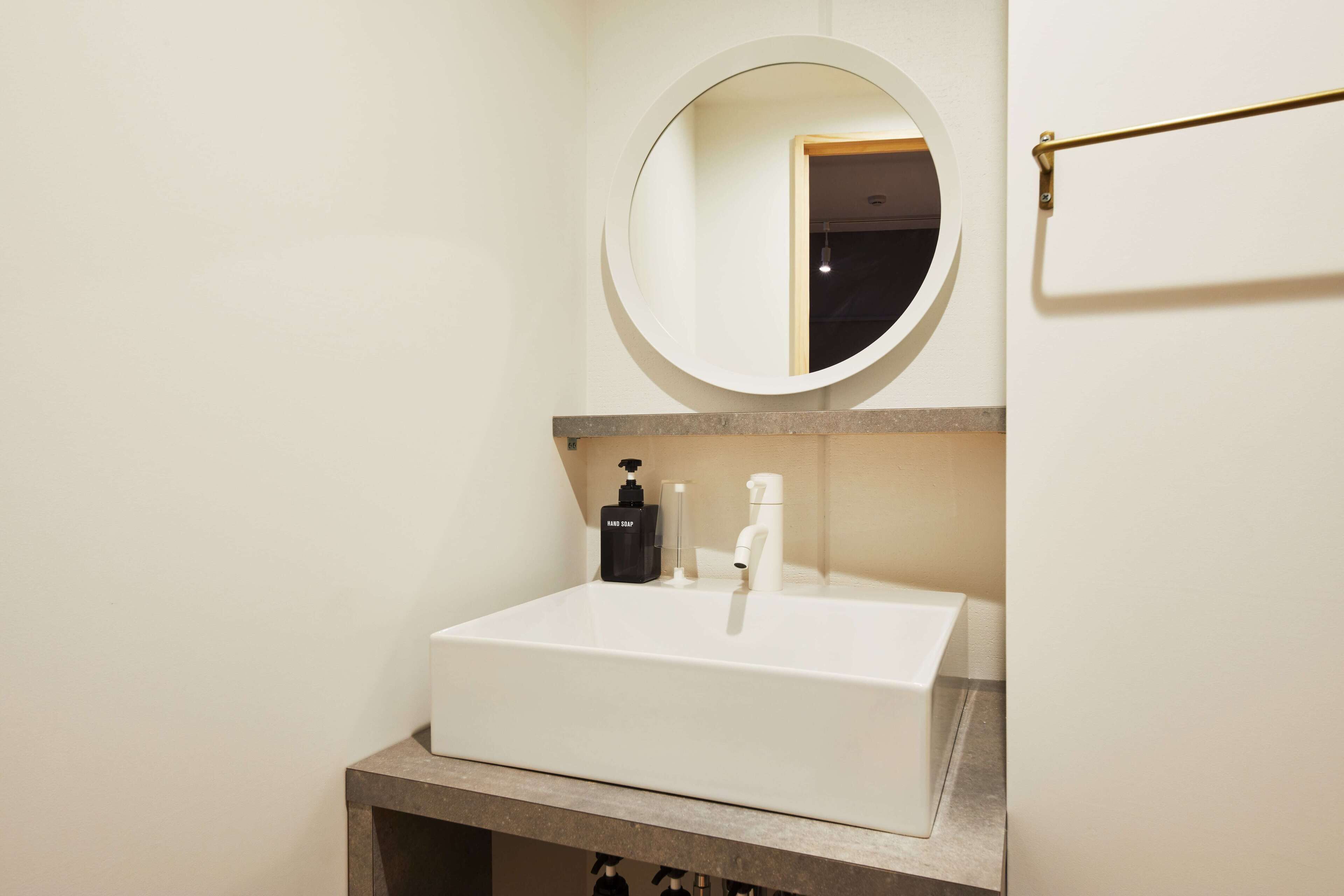 shower, free toiletries, hair dryer, electronic bidet