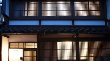 Lối vào nơi lưu trú