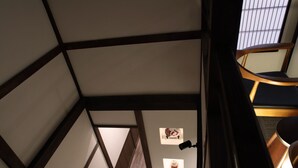 一棟貸し | 2 室のベッドルーム、WiFi (無料)、ベッドシーツ