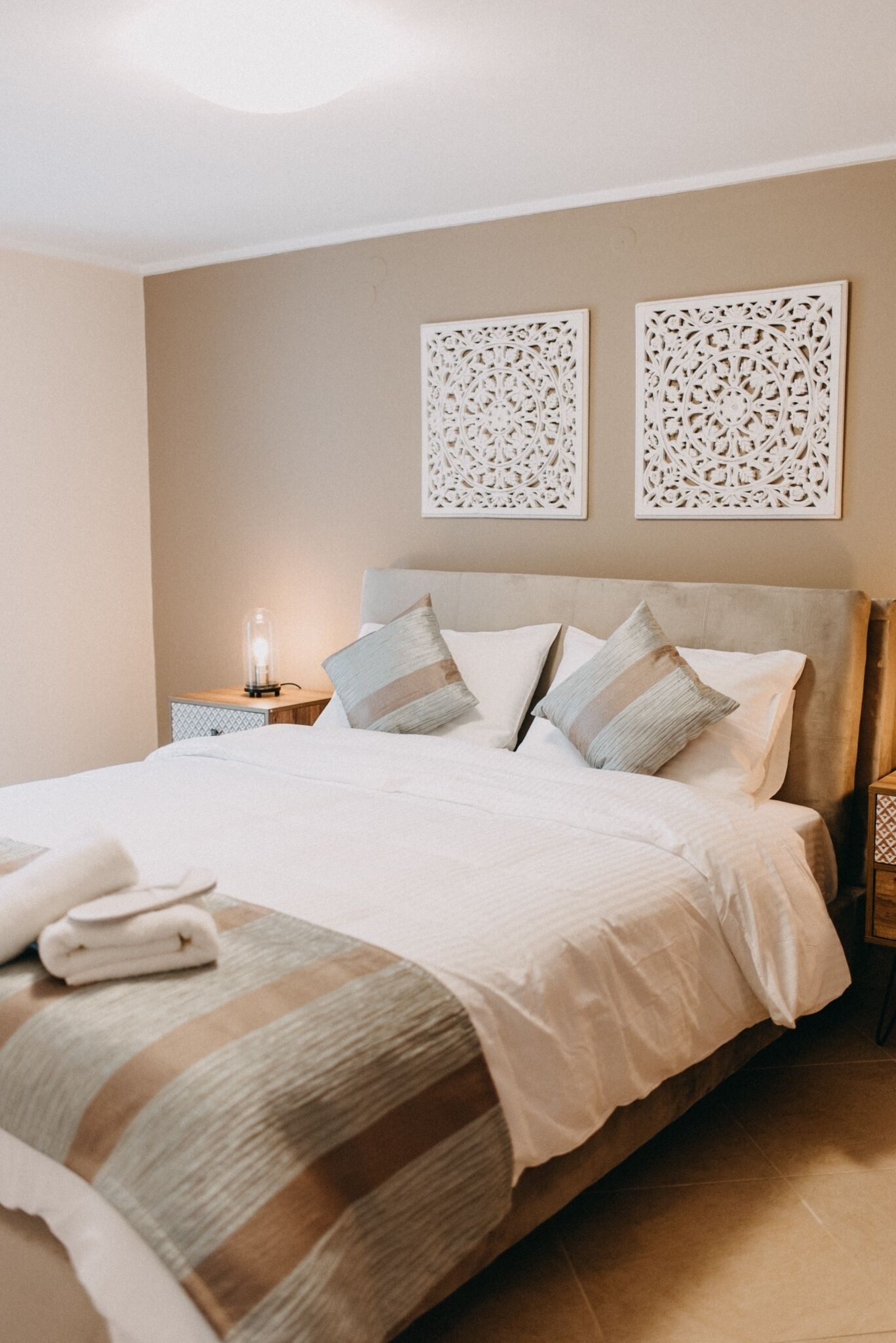 1 bedroom, desk, iron/ironing board, WiFi