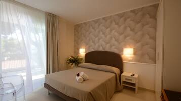 Standard Apartment, 1 Bedroom | In-room safe, blackout curtains, soundproofing, cots/infant beds
