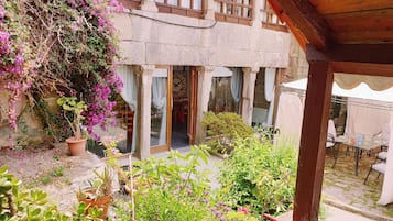 DĂ©tail de lâextĂ©rieur