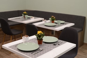 Free daily full breakfast