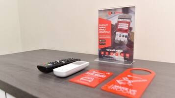 Double Room | Desk, free WiFi