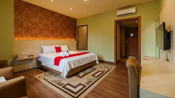 書桌、免費無線上網