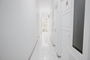 Lorong