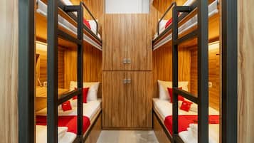 Shared Dormitory | Free WiFi
