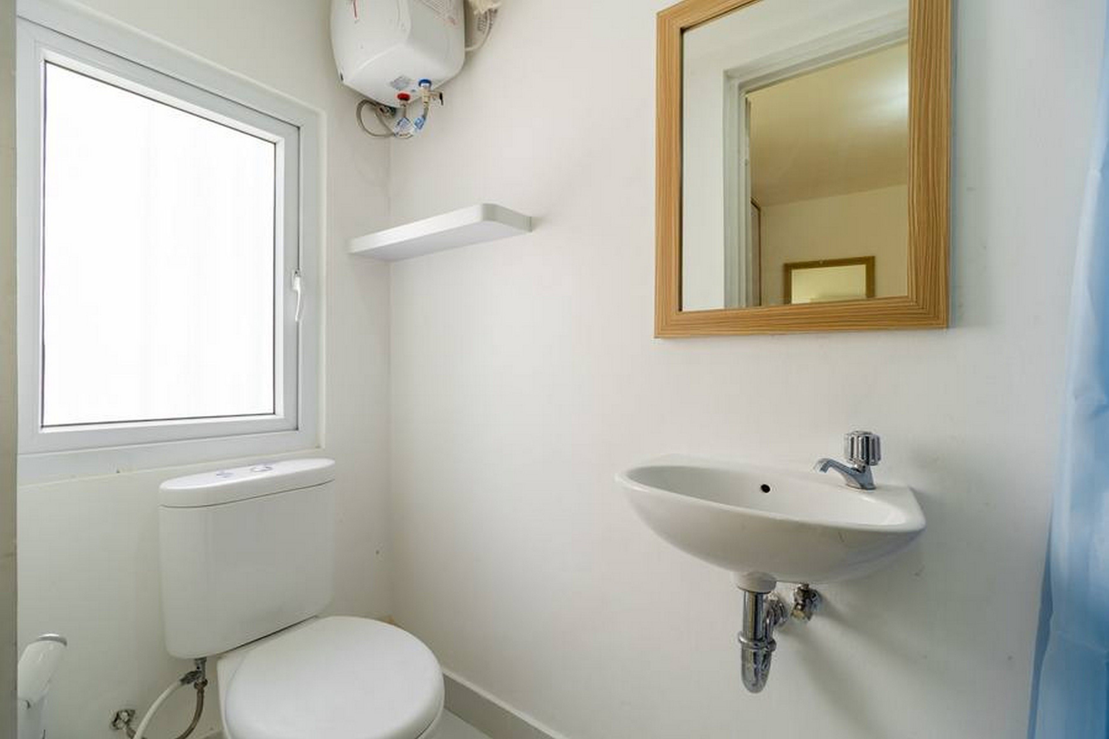 double room | bathroom | shower, free toiletries, towels