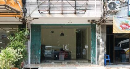 RedDoorz @ Tebet Barat 2