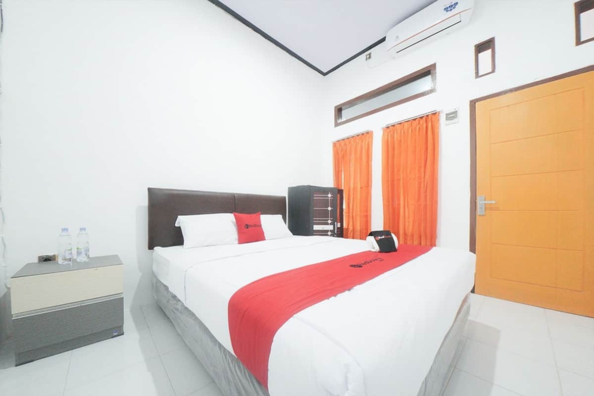 Kamar Premium | Meja kerja dan Wi-Fi gratis