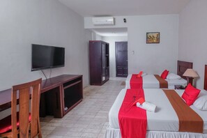 Habitación Deluxe con 2 camas individuales | Escritorio y wifi gratis