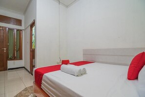 Kamar Double | Meja kerja dan Wi-Fi gratis
