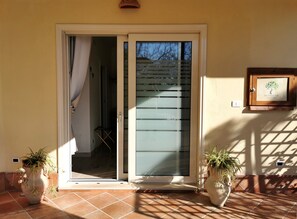 Room, Private Bathroom, Garden View | In-room safe, blackout drapes, free WiFi, bed sheets - La Suscella Bed & Breakfast (Torchiara)